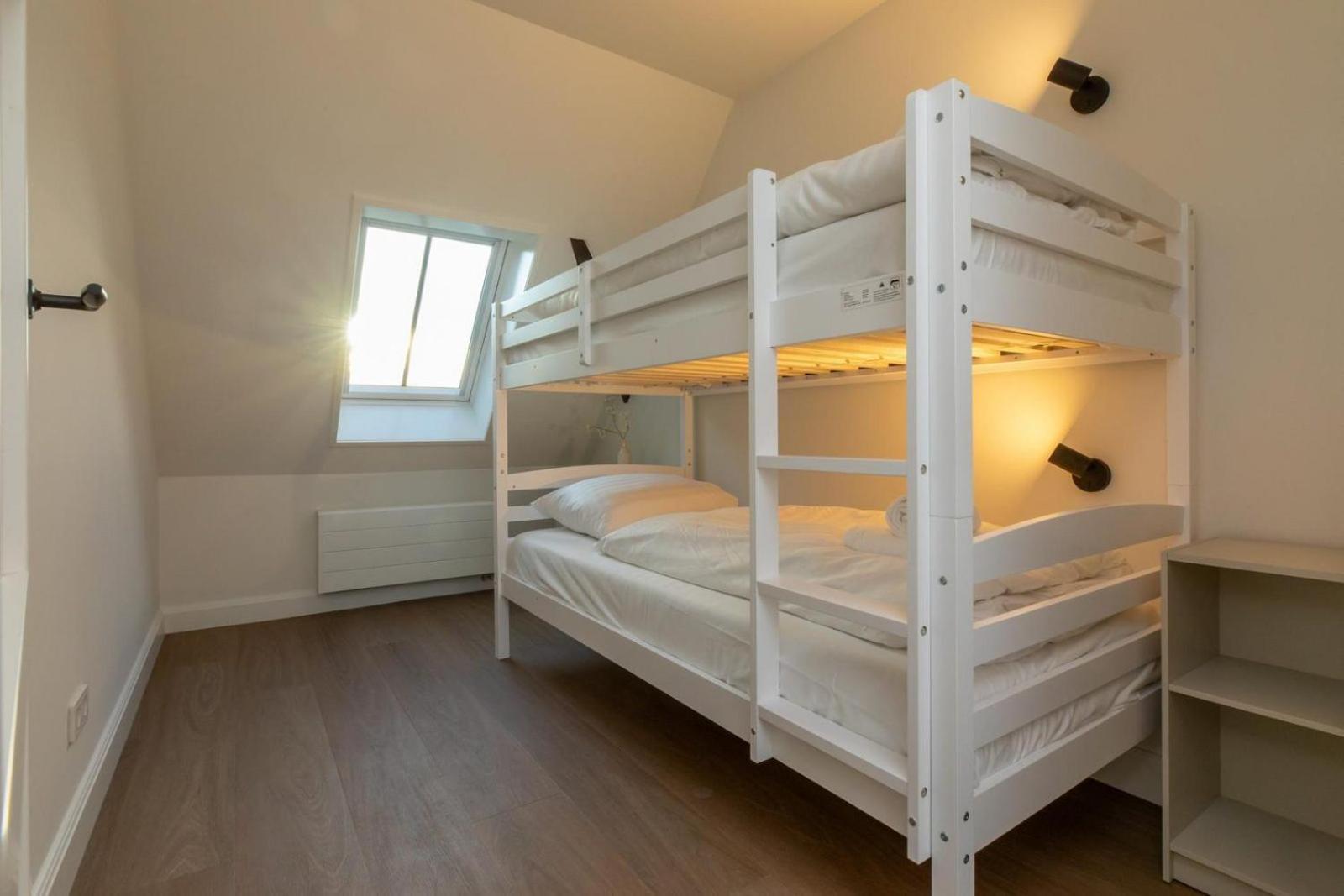 Vakantiehuis 'Boerderij Molenhof' - Stationsweg 5 | Heinkenszand 外观 照片