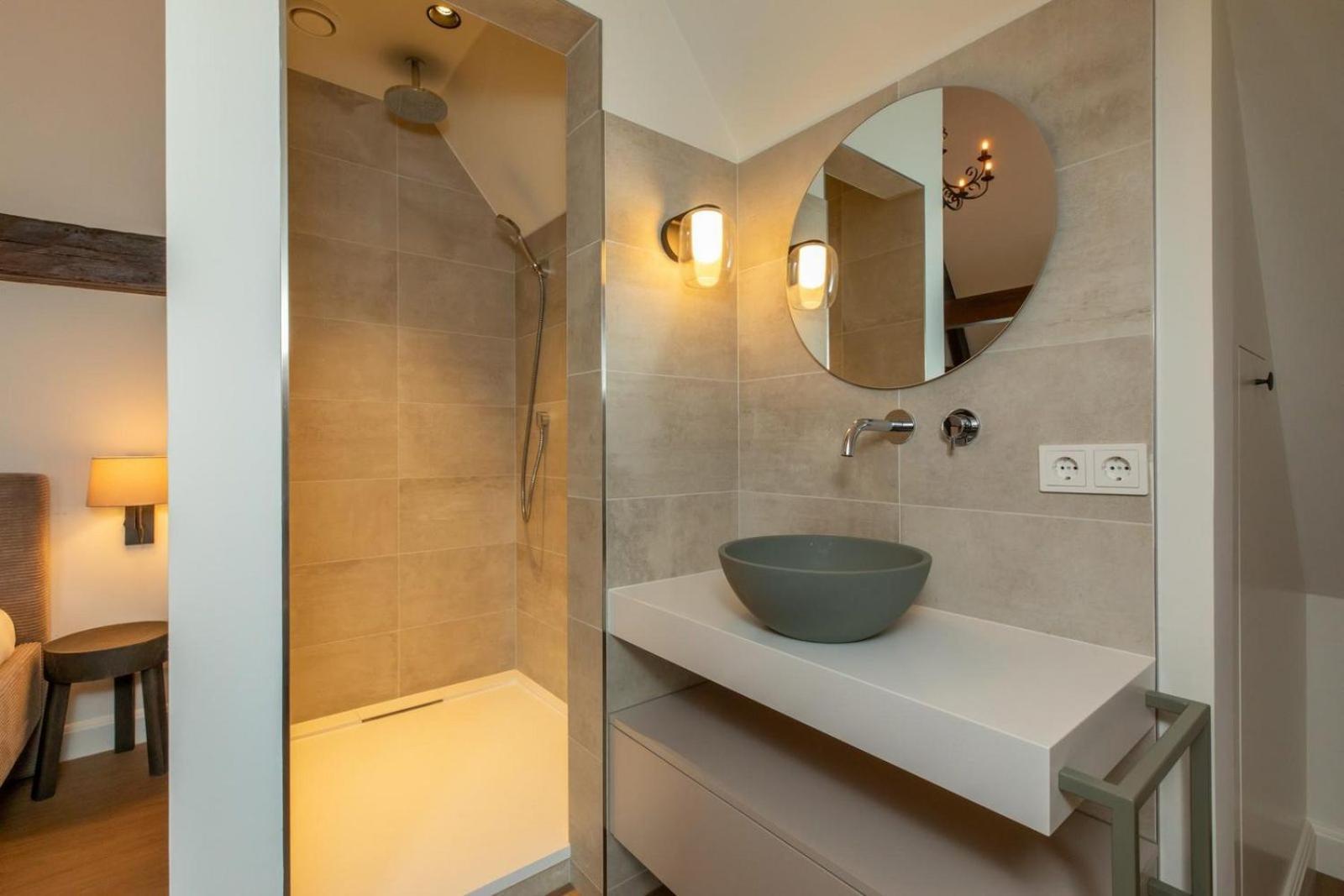 Vakantiehuis 'Boerderij Molenhof' - Stationsweg 5 | Heinkenszand 外观 照片