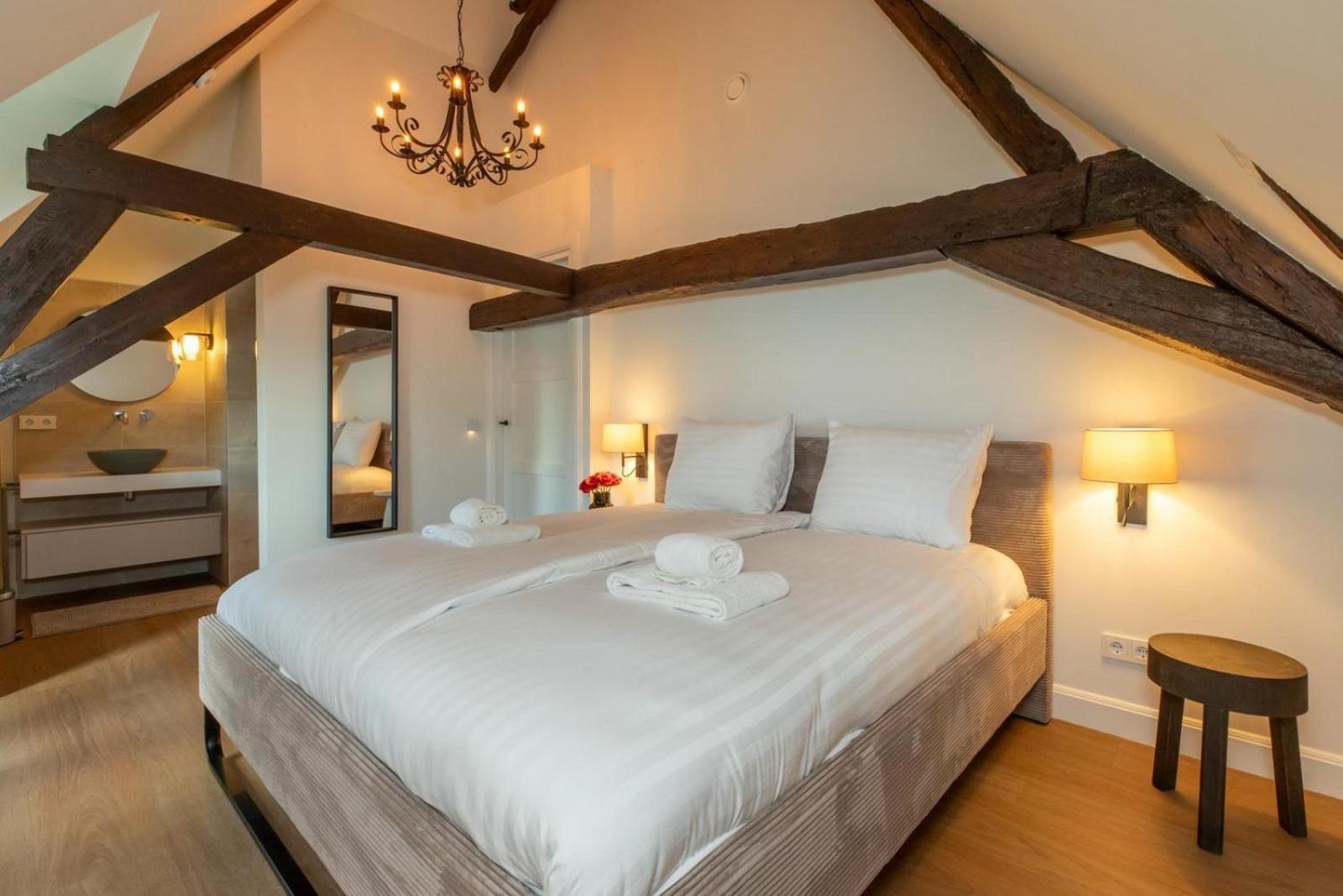 Vakantiehuis 'Boerderij Molenhof' - Stationsweg 5 | Heinkenszand 外观 照片